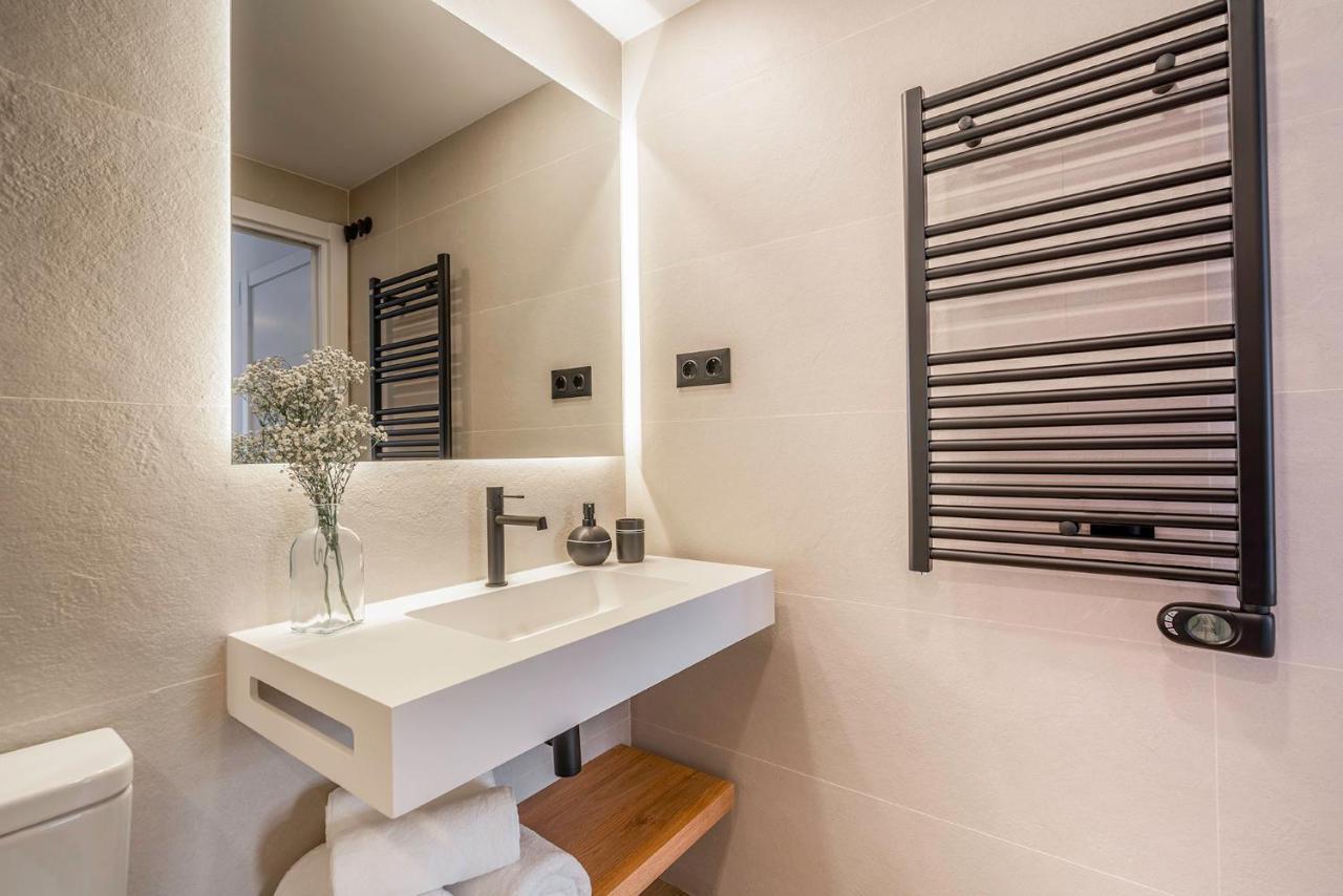 ברצלונה Apartsnoubcn Equador Les Corts מראה חיצוני תמונה