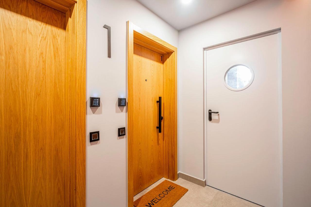 ברצלונה Apartsnoubcn Equador Les Corts מראה חיצוני תמונה