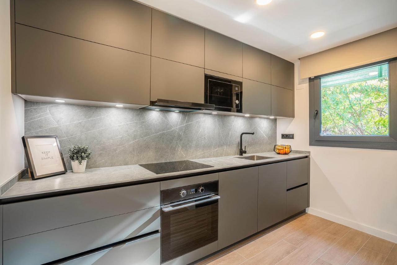 ברצלונה Apartsnoubcn Equador Les Corts מראה חיצוני תמונה
