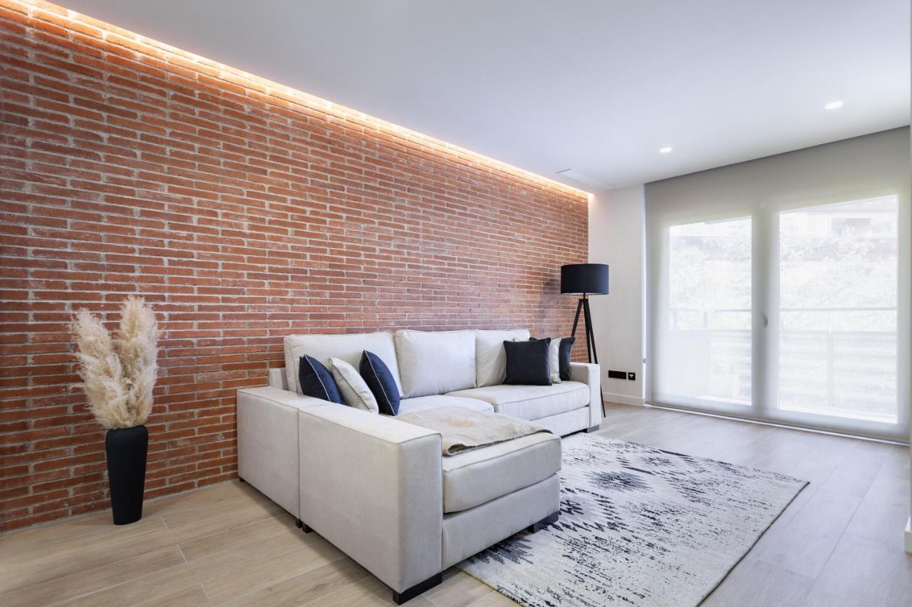 ברצלונה Apartsnoubcn Equador Les Corts מראה חיצוני תמונה